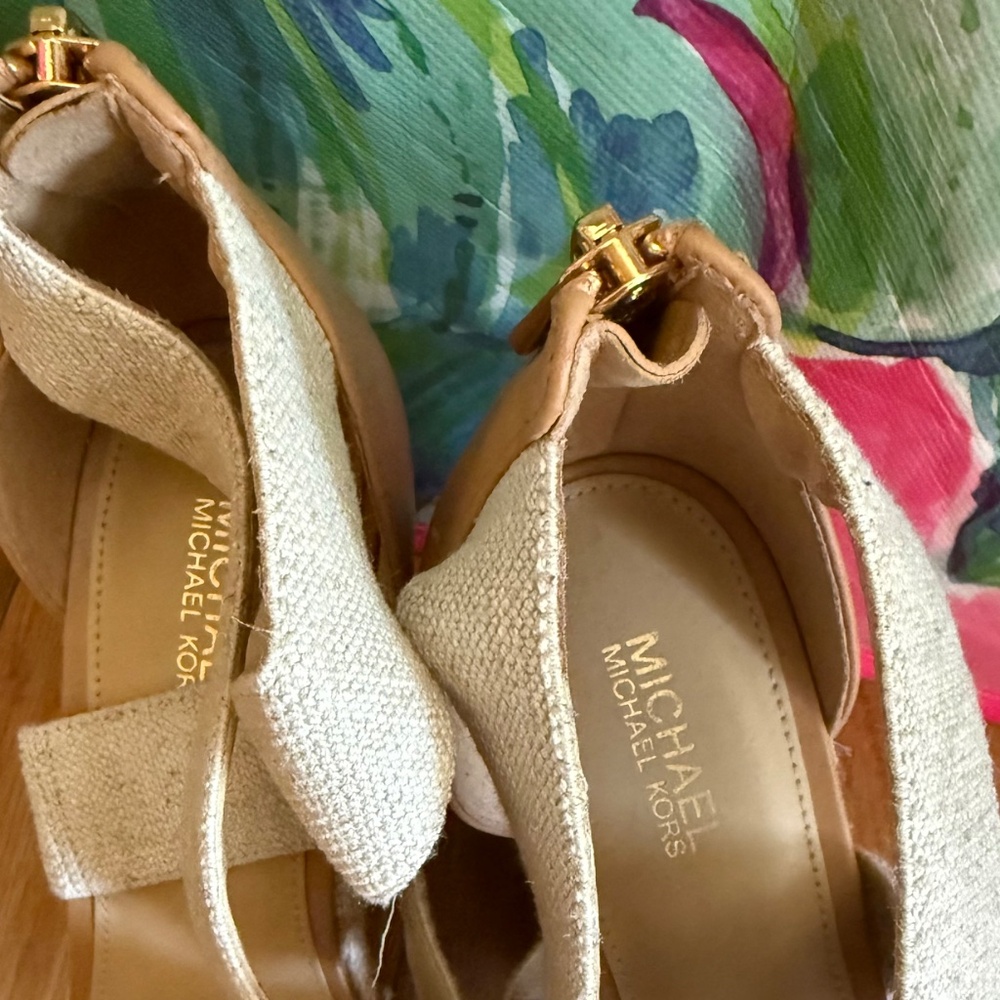 Sandal Wedges - Picture 3 of 3